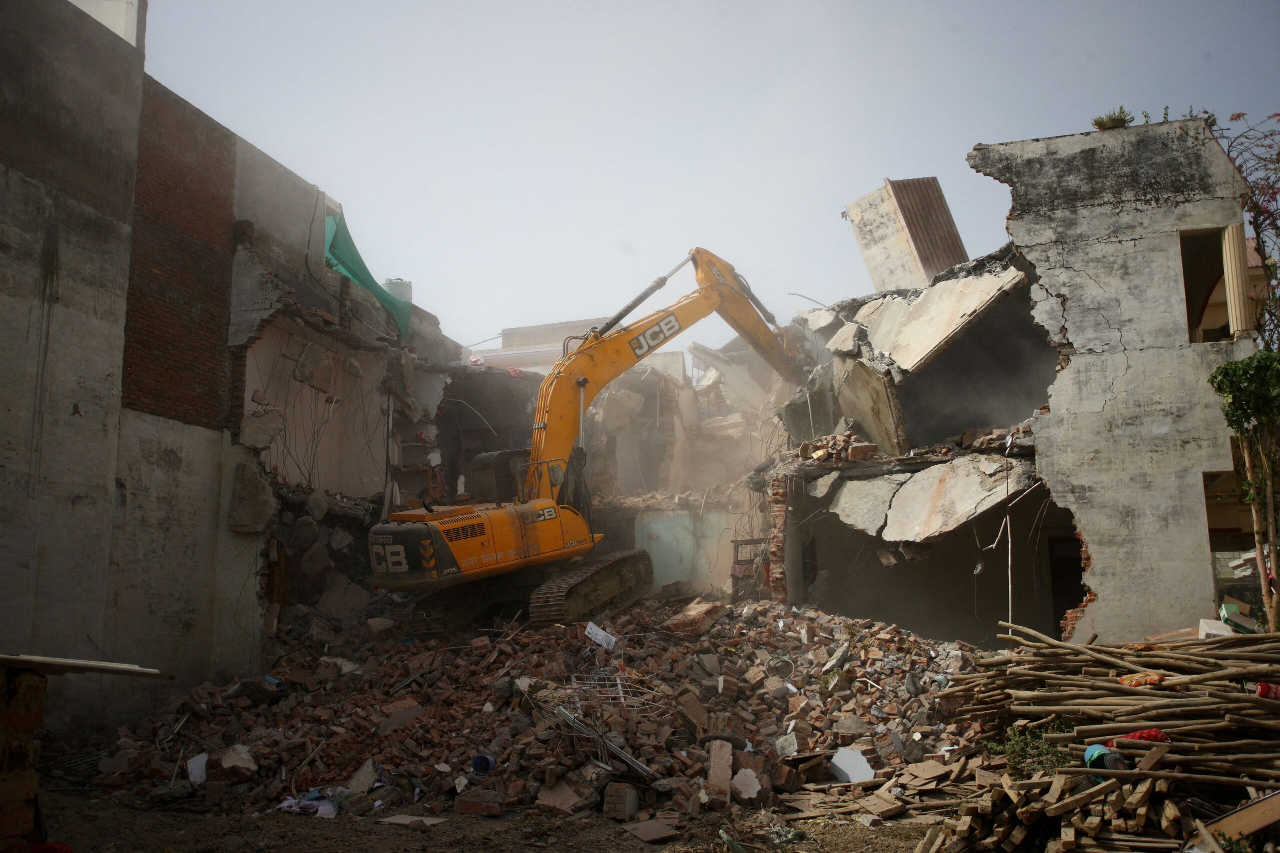 house demolishers Melbourne